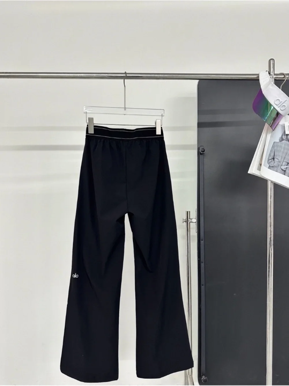 ALO Yoga Black Wide-Leg Lounge Pants with Low-Rise Waist
